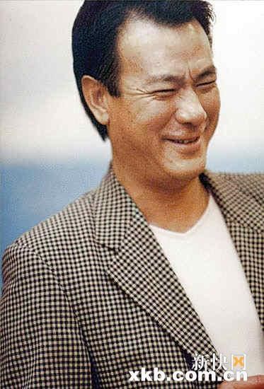 香港三级片中的男人--他们是风流倜傥的多情种